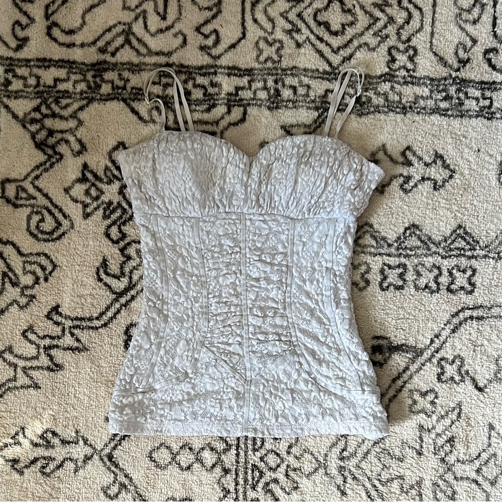 SOLD Vintage lace cami top!!